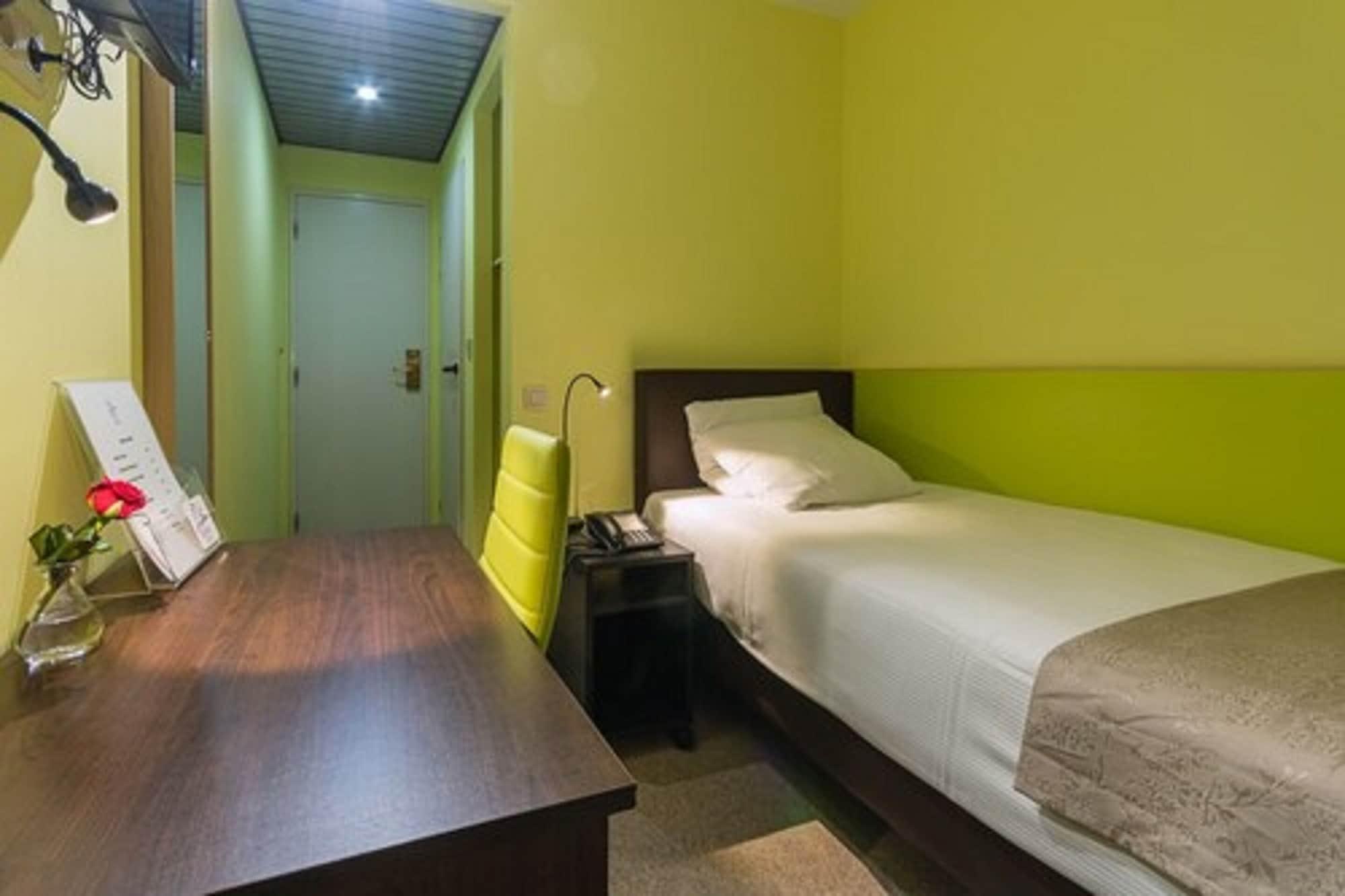 Sint-Jans-Molenbeek Slina Hotel Brussels מראה חיצוני תמונה
