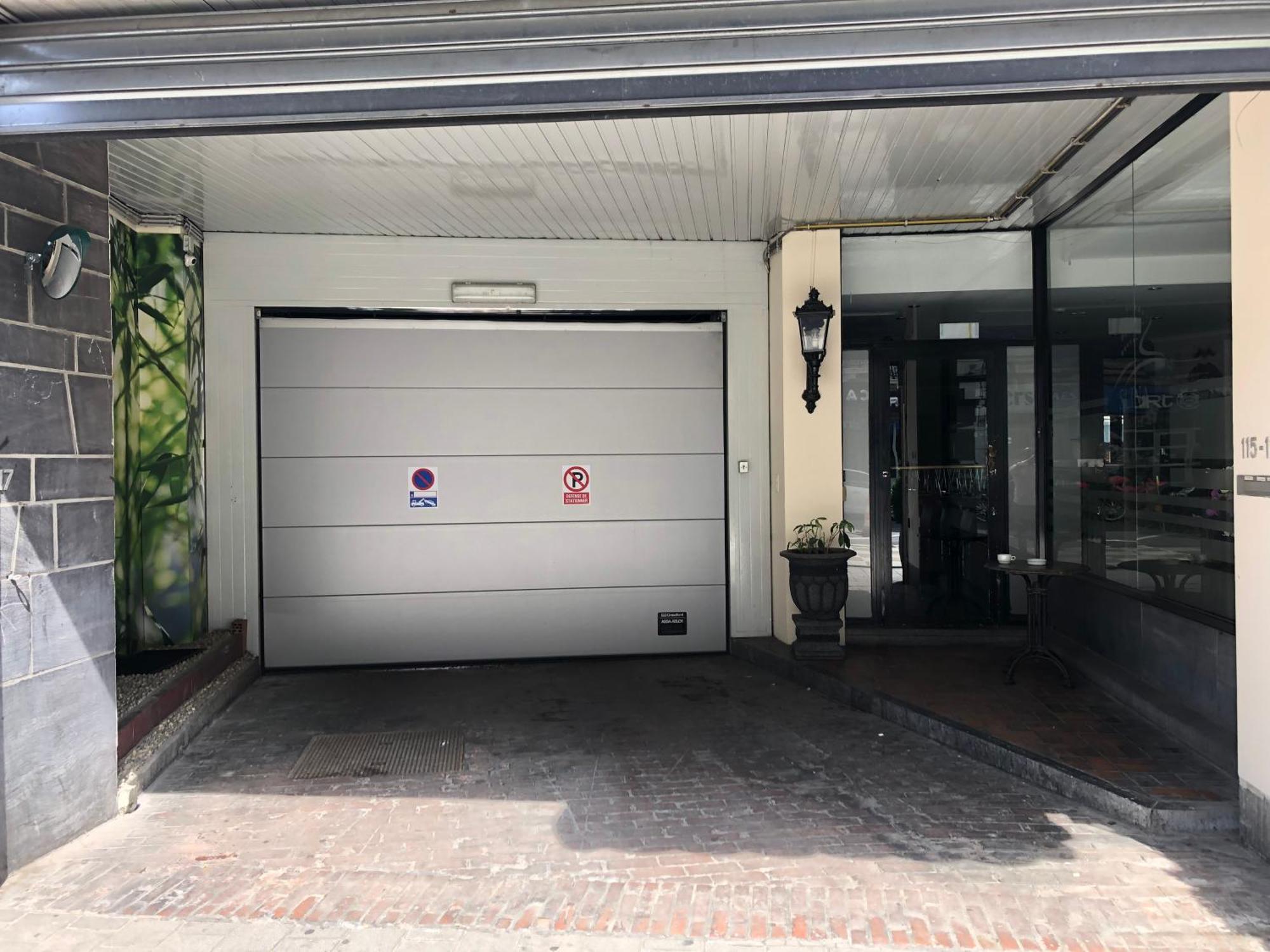 Sint-Jans-Molenbeek Slina Hotel Brussels מראה חיצוני תמונה