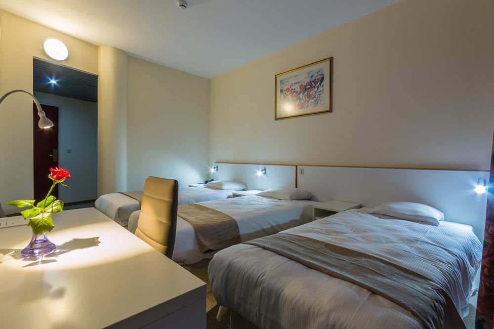 Sint-Jans-Molenbeek Slina Hotel Brussels מראה חיצוני תמונה