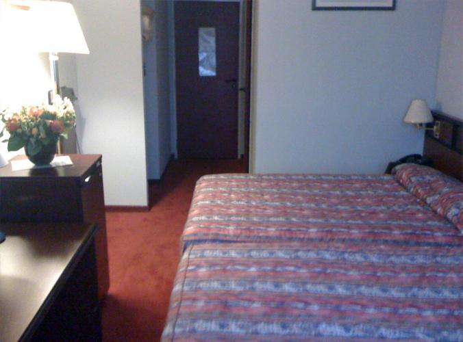 Sint-Jans-Molenbeek Slina Hotel Brussels מראה חיצוני תמונה